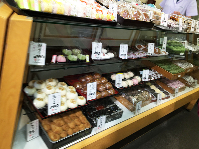 和菓子の名店「中野屋」