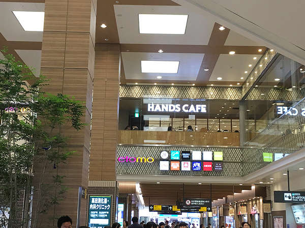 駅直結で便利ですの画像