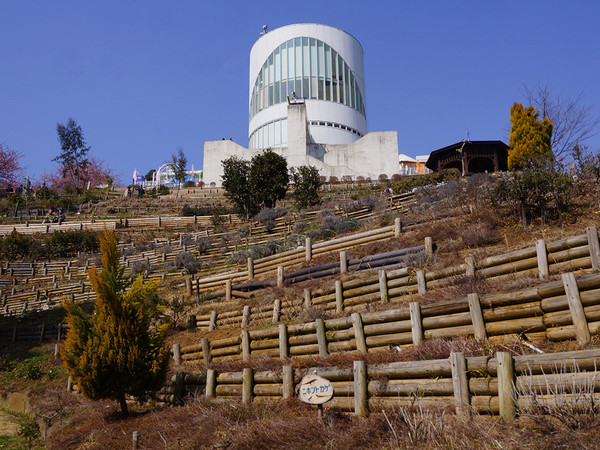 100種以上のハーブの香りが楽しめる公園の画像