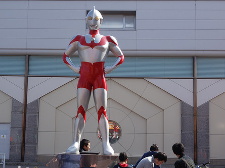 ウルトラマンの町・祖師ヶ谷大蔵