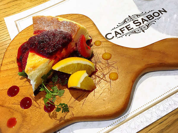 期間限定のオシャレなカフェの画像