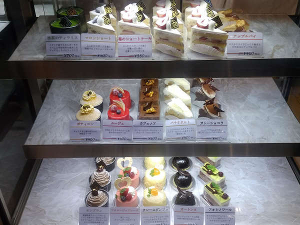 箱根のカフェで専属パティシエが作る本格的なスイーツの画像