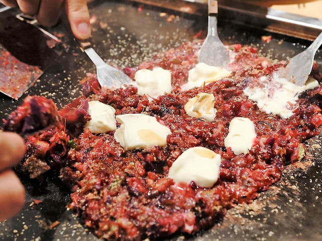 奥渋の煎餅もんじゃは国境を越えた自由すぎる発想で