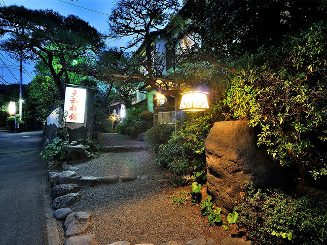 新宿から60分の小旅行！小田急鶴巻温泉「大和旅館」