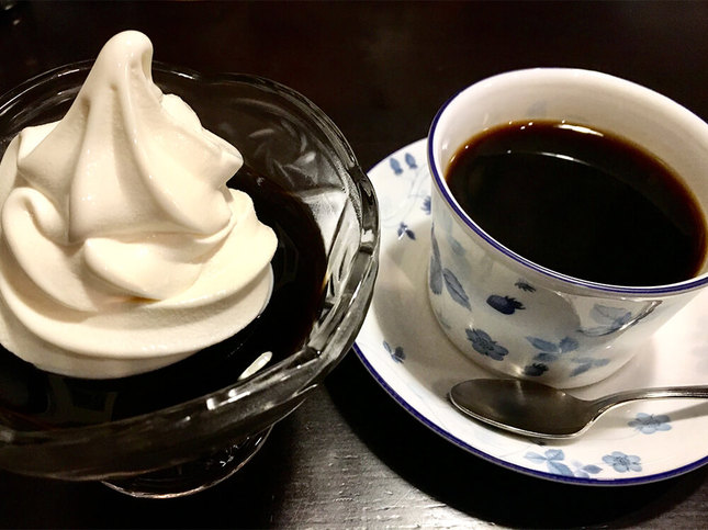 コーヒーゼリーとコーヒー