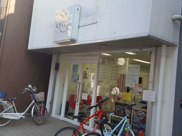 1,000円カットのおしゃれな美容院の画像