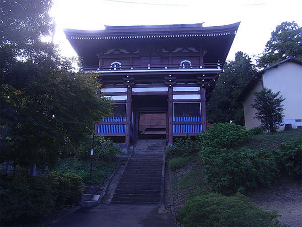 秦野「薬師堂山門」が文化財にの画像