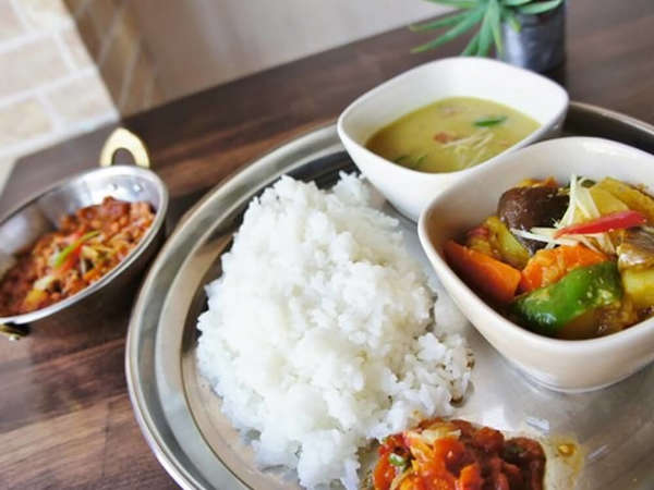 体に優しいネパール創作料理の画像