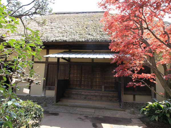 代官屋敷と郷土資料館の画像