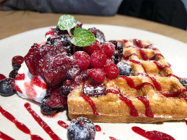 サクサクふすまワッフルが食べられるカフェとは？の画像