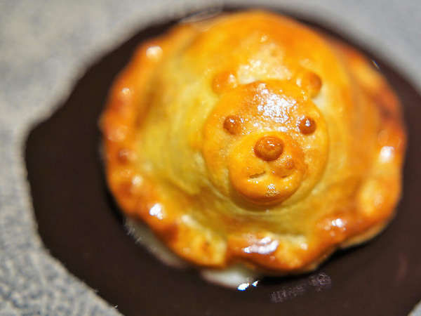 熊のパイが超キュート♥代々木上原駅前のフレンチの画像
