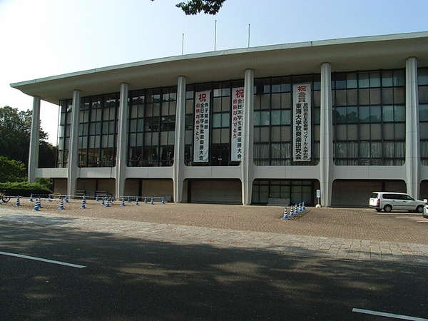 夏休み　大学図書館で勉強OKの画像