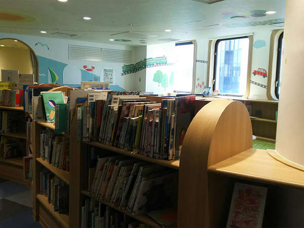 ODAKYU湘南GATEに図書館出現！の画像
