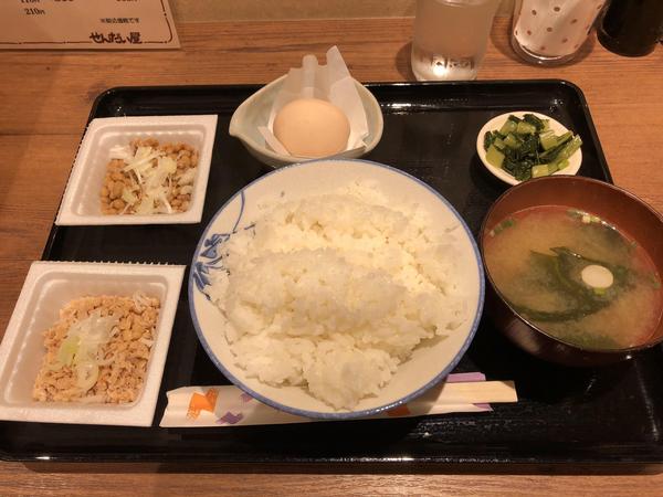 納豆好きにはたまらない「納豆食べ放題定食」を発見！の画像