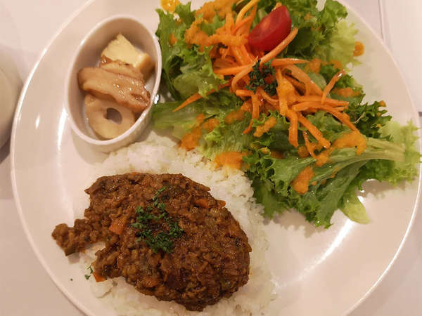 やさいたっぷりカフェランチの画像