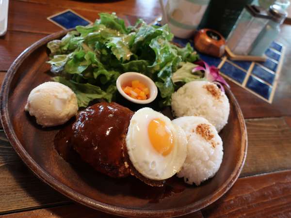 心地よい食卓の画像