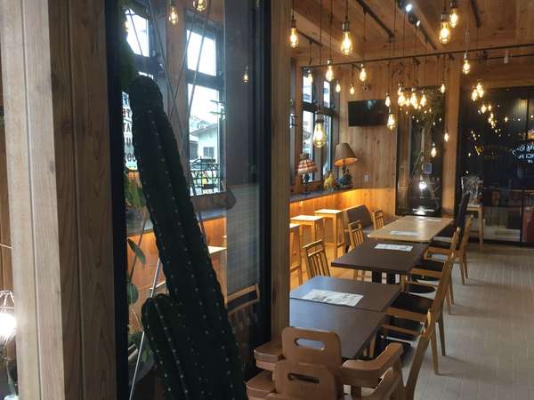住宅地のすてきな空間「THE SACCA CAFE」の画像