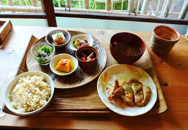 新宿の隠れ家カフェ5選！みんなが意外と知らないおすすめ店を厳選♪の画像