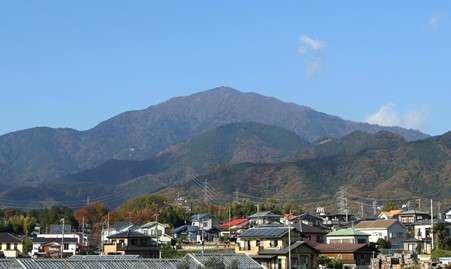 紅葉スポット「大山阿夫利神社」！あなたは紅葉を上から見る？下から見る？