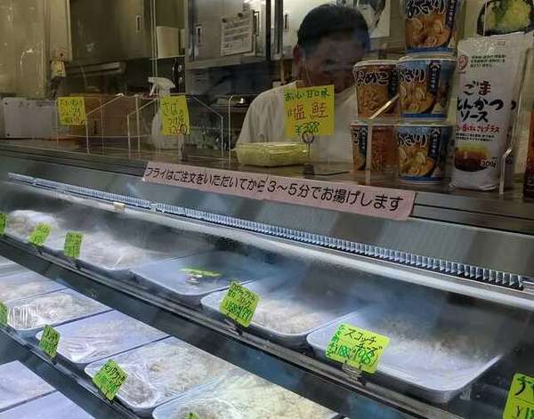 ポテトサラダも美味しいフライ専門店の画像