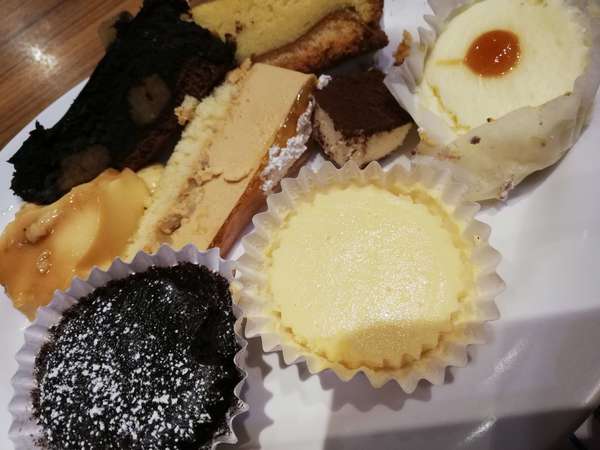 ケーキもご飯もの画像