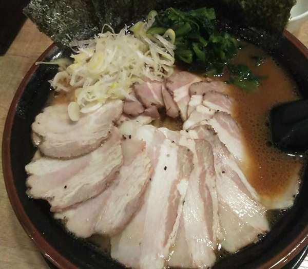 チャーシューが薄くて柔らかい～の画像