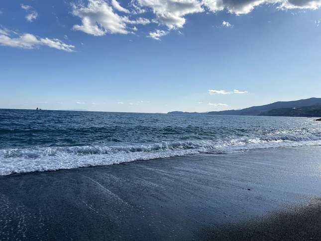 【小田原】御幸（みゆき）の浜で冬の海と空とグルメ