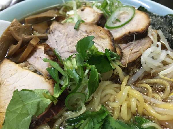 人気のラーメン屋さんの画像