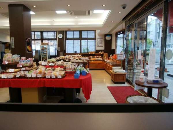 コーヒーおまけのパン屋さんの画像