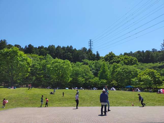 ”芝生広場”