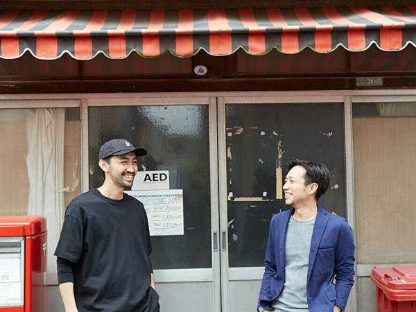 東北沢商店街でフラット345を運営 久保暁育さんの画像