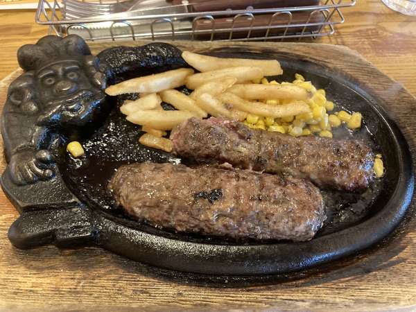 お腹いっぱい粗挽きハンバーグの画像