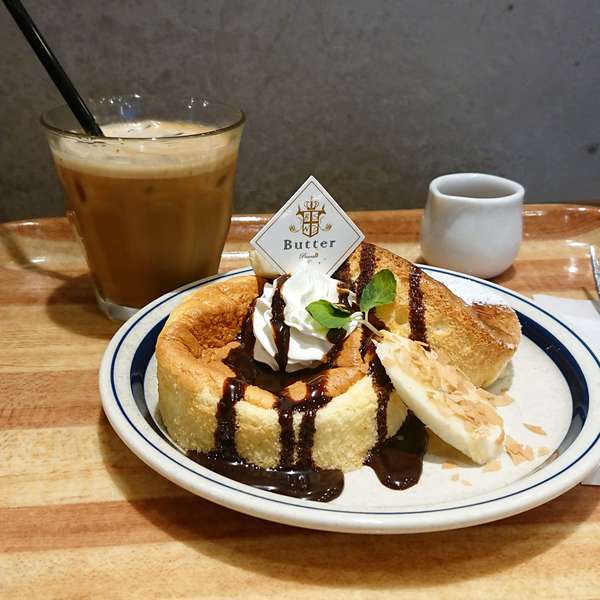 パンケーキが食べられるパン屋さんの画像