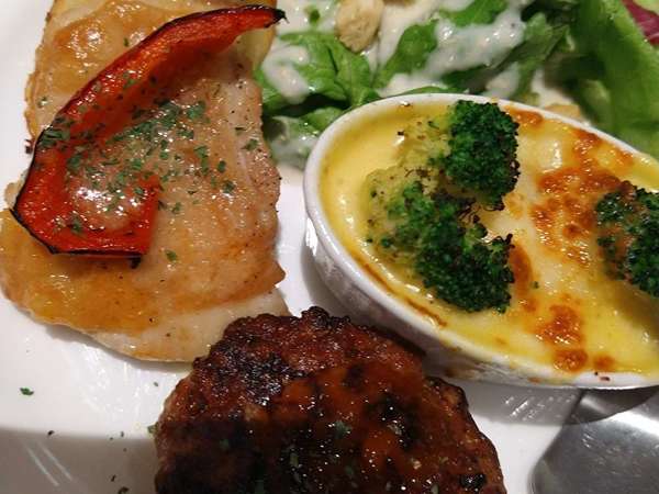 パン食べ放題の画像