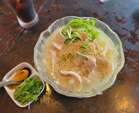 ベトナム気分を味わえる食堂