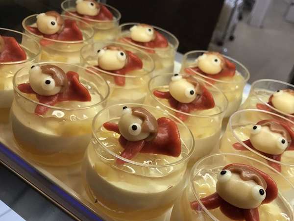 トトロシュークリームが有名なお店の限定メニューの画像