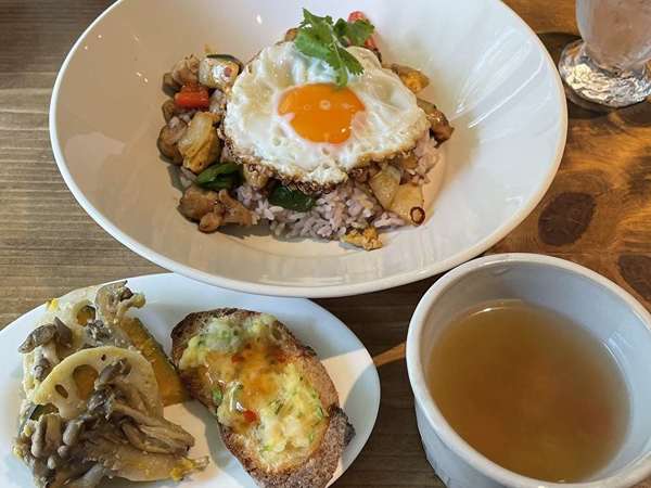 毎月かわるランチメニューが楽しみ！の画像