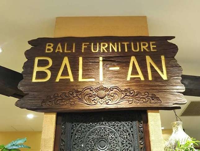 ここはバリ島？家具や雑貨が充実の「BALI-AN」