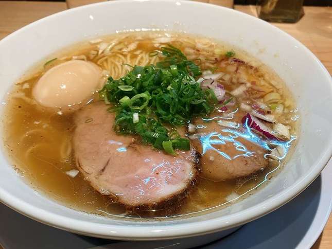 なか乃の味玉塩ラーメン