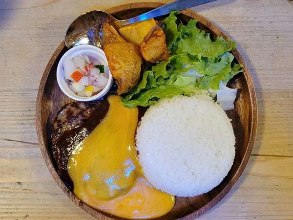 ボリューム満点チーズハンバーグの画像