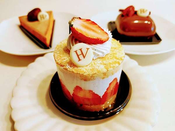 パリのチョコレート職人が作るケーキの画像