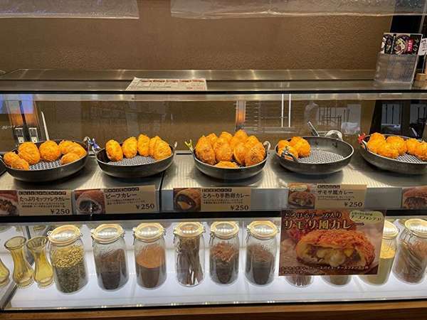 カレーも、カレーパンも。の画像
