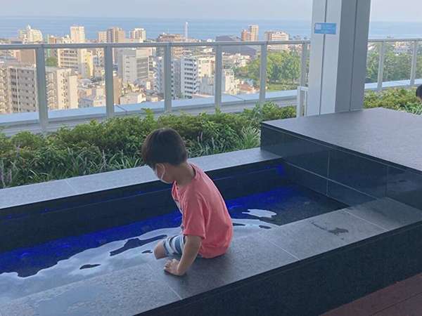 展望足湯庭園から小田原の街と海を一望の画像