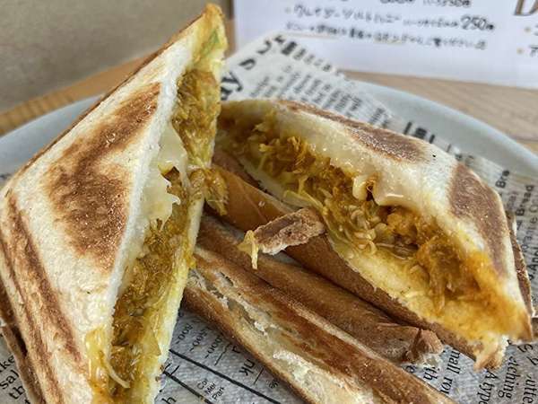 「フェス限定」チーズトマトカレーサンドの画像
