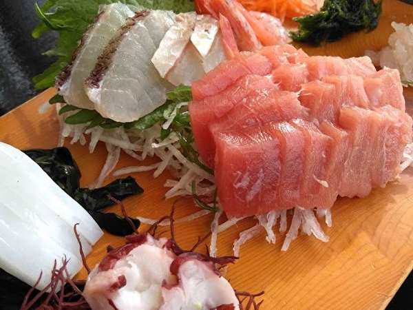 江ノ島でワンコと昼呑み！良心価格のお店です！の画像