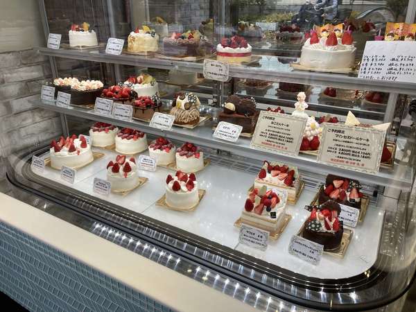 誕生日ケーキのバリエーション豊かの画像