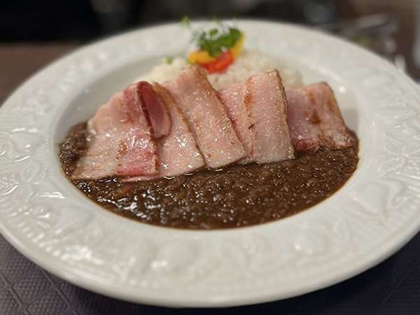 リピーターの多いカレー屋さんの画像