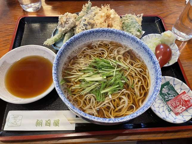 蕎麦処朝日屋さんは満腹、間違いなし!