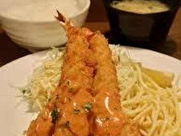 限定20食エビフライランチの画像