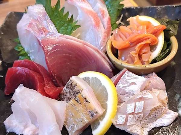 活きがいいのは魚だけではありません！の画像